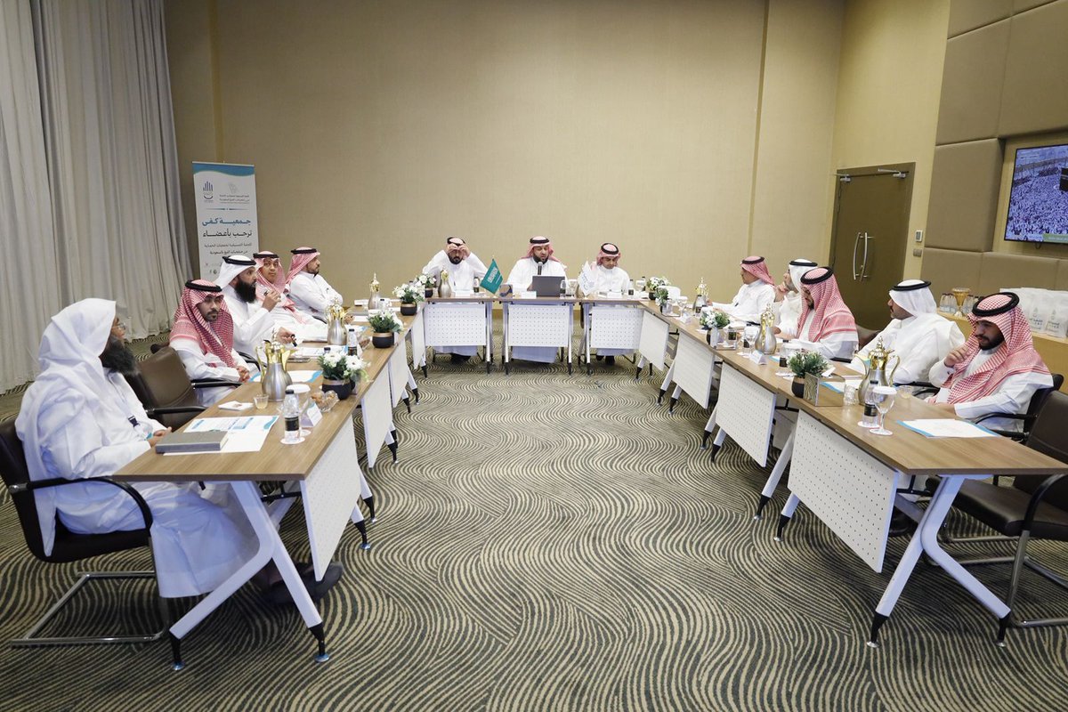 شارك رئيس مجلس الإدارة الأستاذ / محمد بن عبدالله الفراج في إجتماع اللجنة التنسيقية لجمعيات الحماية من منتجات التبغ بمكة، بحضور مديري جمعيات مكافحة التدخين في المملكة ومستشاري اللجنة من خبراء ومتخصصين وتم الخروج بتوصيات تعزز حماية المجتمع من جائحة التبغ بجميع أنواعه.