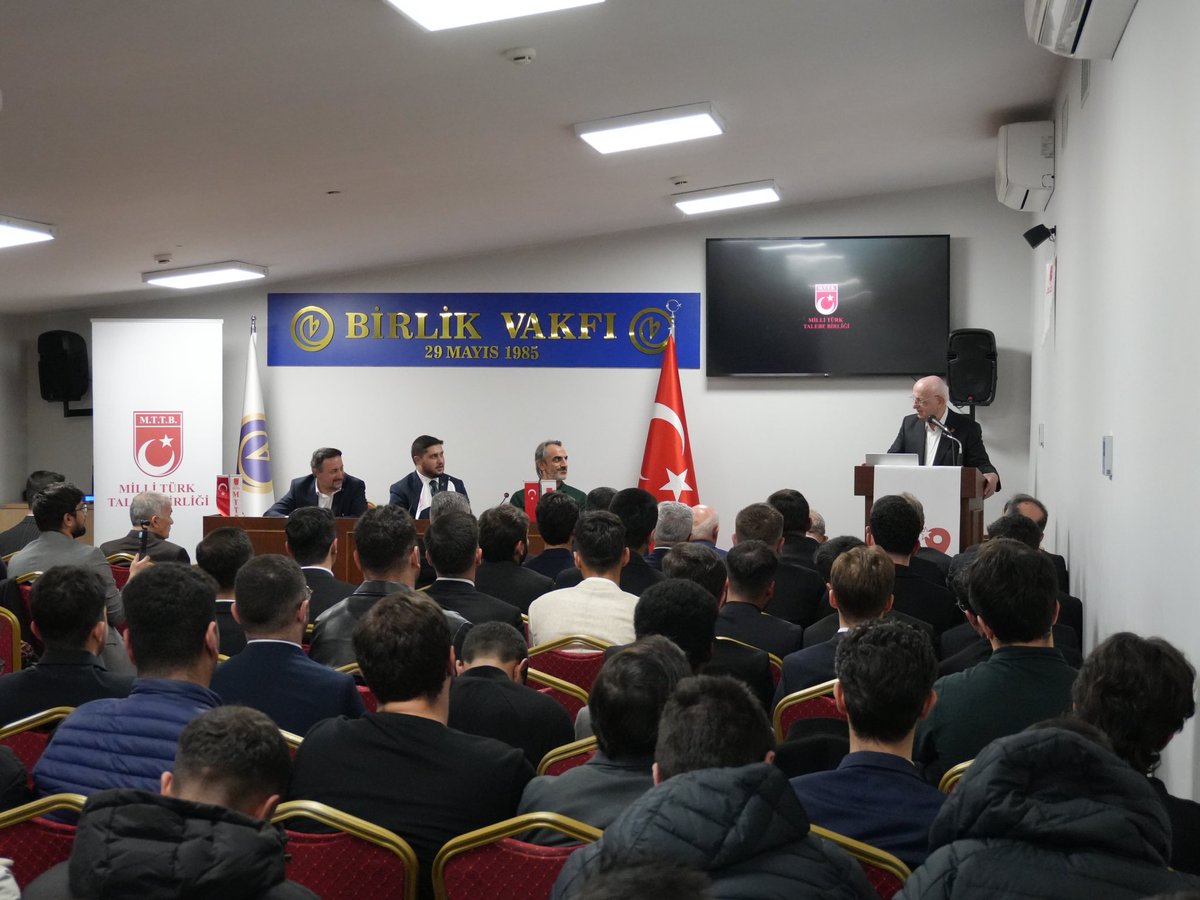 mttborgtr's tweet photo. 48. Dönem Genel Başkanımız Sayın İsmail Kahraman, 58. ve 59. Dönem Genel Başkanımız Sayın Taha Enes Şener, 60. ve 61. Dönem Genel Başkanımız Sayın İsmail Emrah Karayel, Birlik Vakfı Kurucular Kurulu Başkanı Sayın Yaşar Karayel, Birlik Vakfı Genel Başkanı Sayın Mehmet Alacacı ve Eskimez MTTB’li büyüklerimizin teşrifleriyle,
“Eskimezler Buluşması ve 109. Kuruluş Yıl Dönümü” programımız Birlik Vakfı Genel Merkezi’nde gerçekleştirildi.

#MTTB109Yaşında