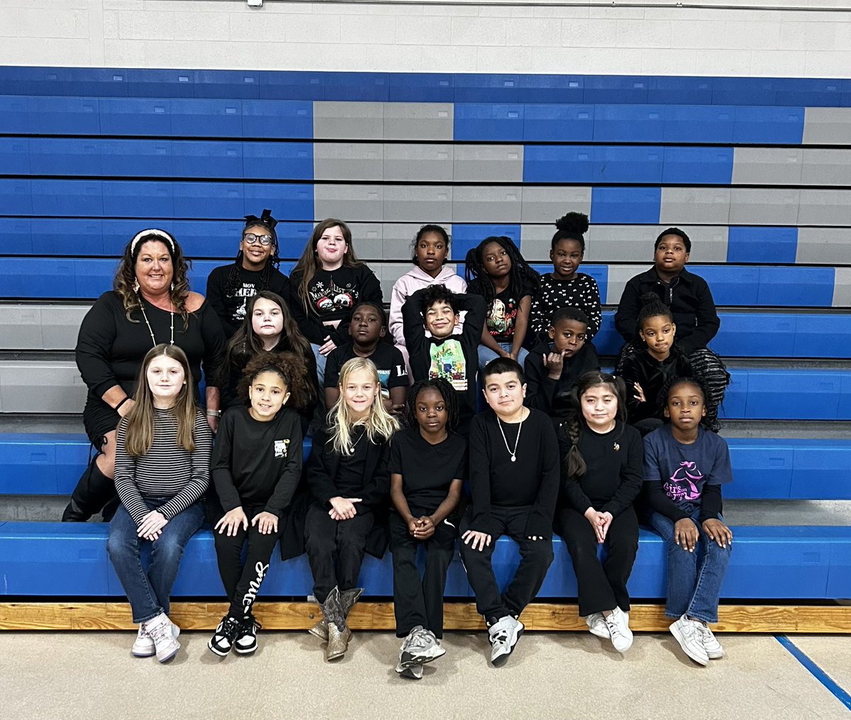 Nightmare Before Christmas! Wear Black! Countdown to Christmas. #TigerNation <a href="/MandyBCollins/">Mandy Collins</a> <a href="/Aritmetica_Lady/">A Smith</a> <a href="/FCPSchoolsTN/">Fayette County Public Schools</a> <a href="/oessnookster1/">oessnookster</a> <a href="/OESrockSTARS/">Oakland Elementary School</a> <a href="/keelmathTN/">Eddie Keel</a>