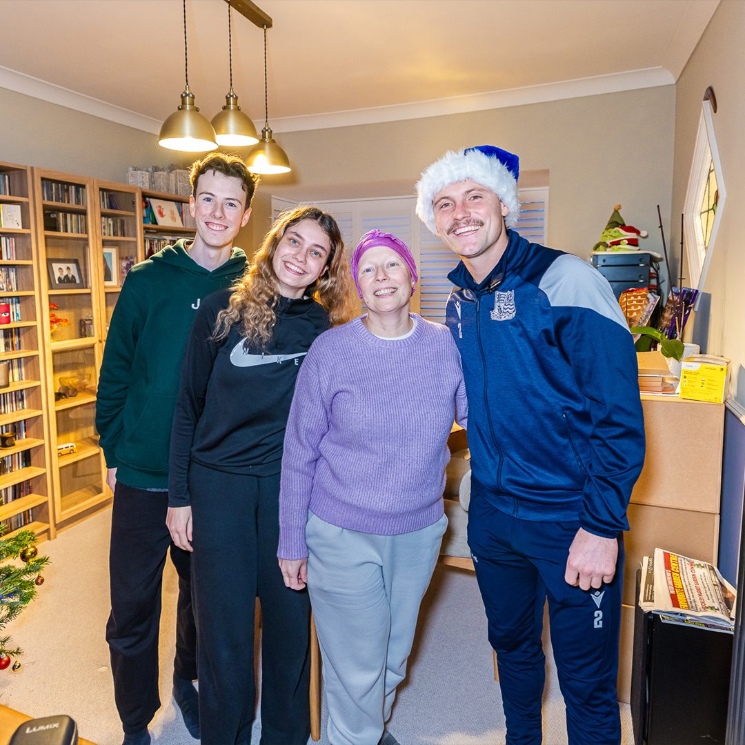 💙 Despite being diagnosed with breast cancer earlier this year, Michelle has been continuing to fulfil her duties as an assistant head of year from home.

Read more: tinyurl.com/SAYD25MS