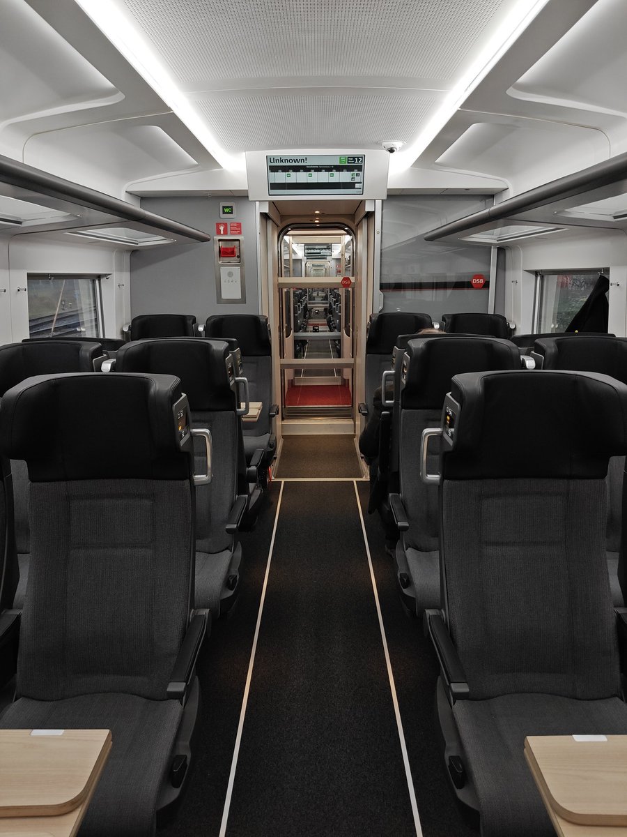 Micky 🐭 | @3tagebart.bsky.social tweet media