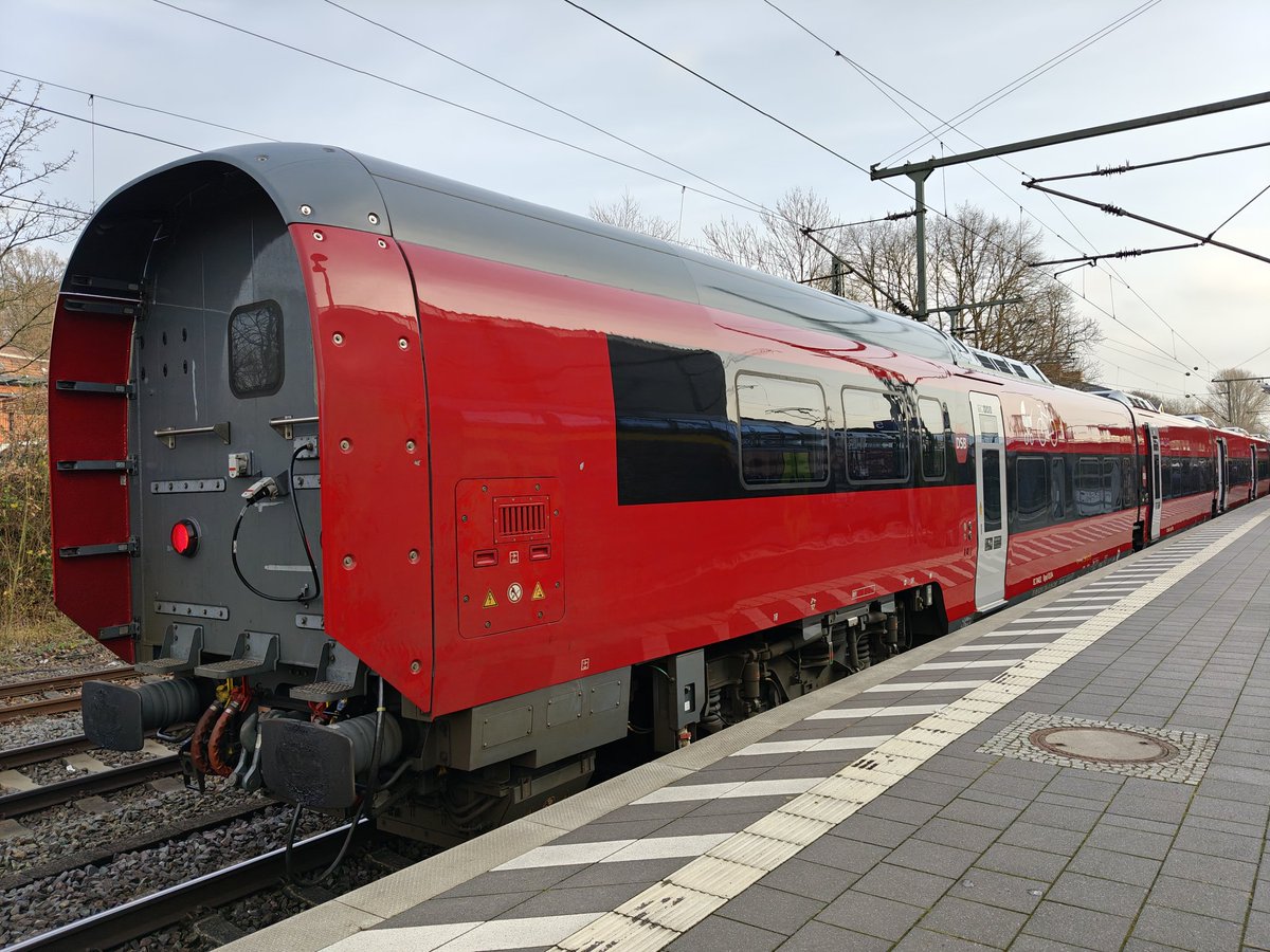 Micky 🐭 | @3tagebart.bsky.social tweet media