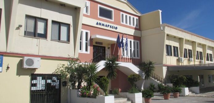 BFourtounis's tweet photo. Ο Δήμος Ιερής Πόλης Μεσολογγίου συμμετέχει στις κινητοποιήσεις της ΚΕΔΕ αύριο Τρίτη, 16 Δεκεμβρίου https://t.co/0wUyHSWuvg 
#Δήμος_Ιερής_Πόλης_Μεσολογγίου #κινητοποιήσεις #Κεντρική_Ένωση_Δήμων_Ελλάδας #ΚΕΔΕ #Οικονομικές_Υπηρεσίες #Διοικητικές_Υπηρεσίες https://t.co/hgIRQv4EZF