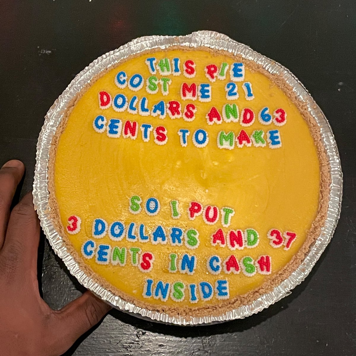 electrolemon's tweet image. every year at my white elephant party i try to hit the $25 gift limit exactly