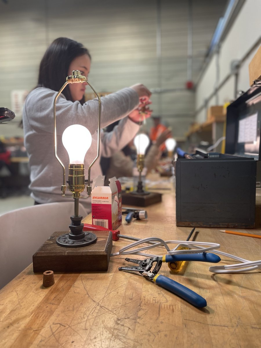 keyanocollege's tweet image. Power up your career with Keyano’s Apprenticeship programs!

Train as an Electrician, Heavy Equipment Tech, Industrial Mechanic, Steamfitter/Pipefitter or Welder.

Learn more: ow.ly/ChF550Xt0kU