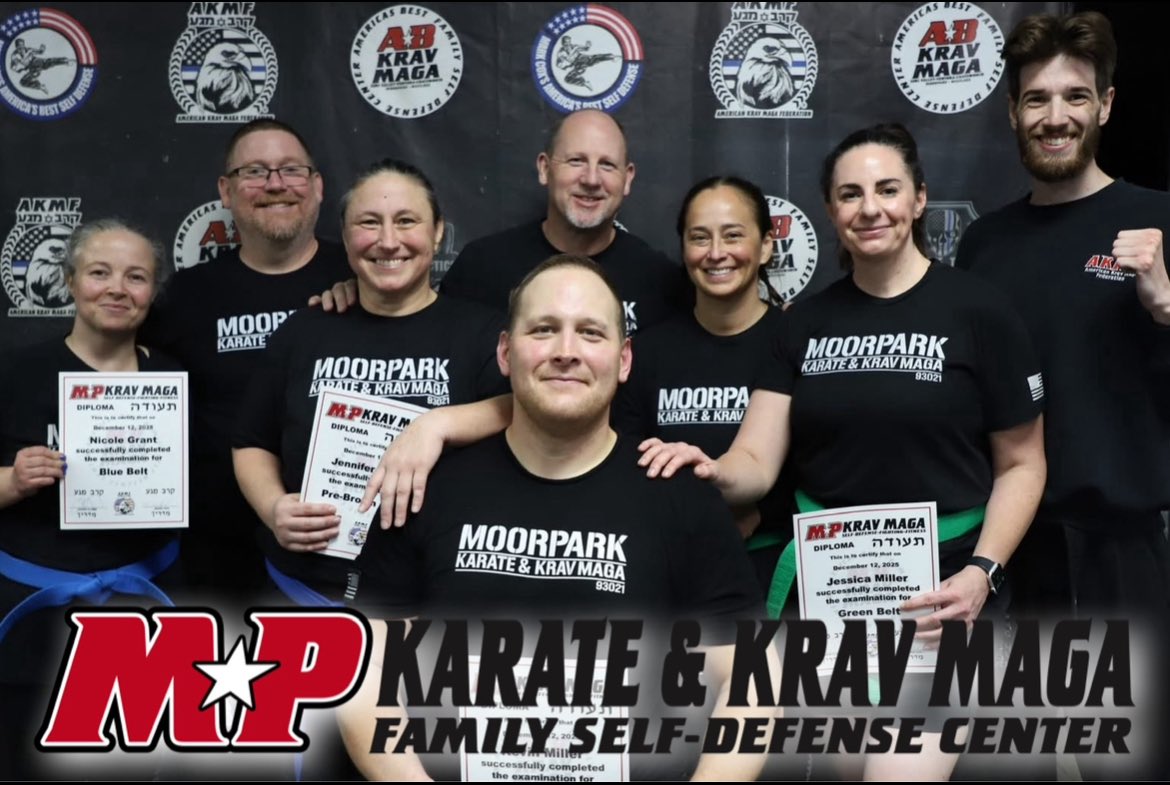 MoorparkKarate's tweet image. 💪 Krav Maga: Strength, Confidence, Community 🥋

Give yourself or someone you care about the gift of martial arts and start 2026 strong!
👉 square.link/u/690ey6fx

#KravMaga #SelfDefense #TrainStrong #MoorparkKravMaga #ConfidenceThroughTraining #MPKFamily #Start2026Strong