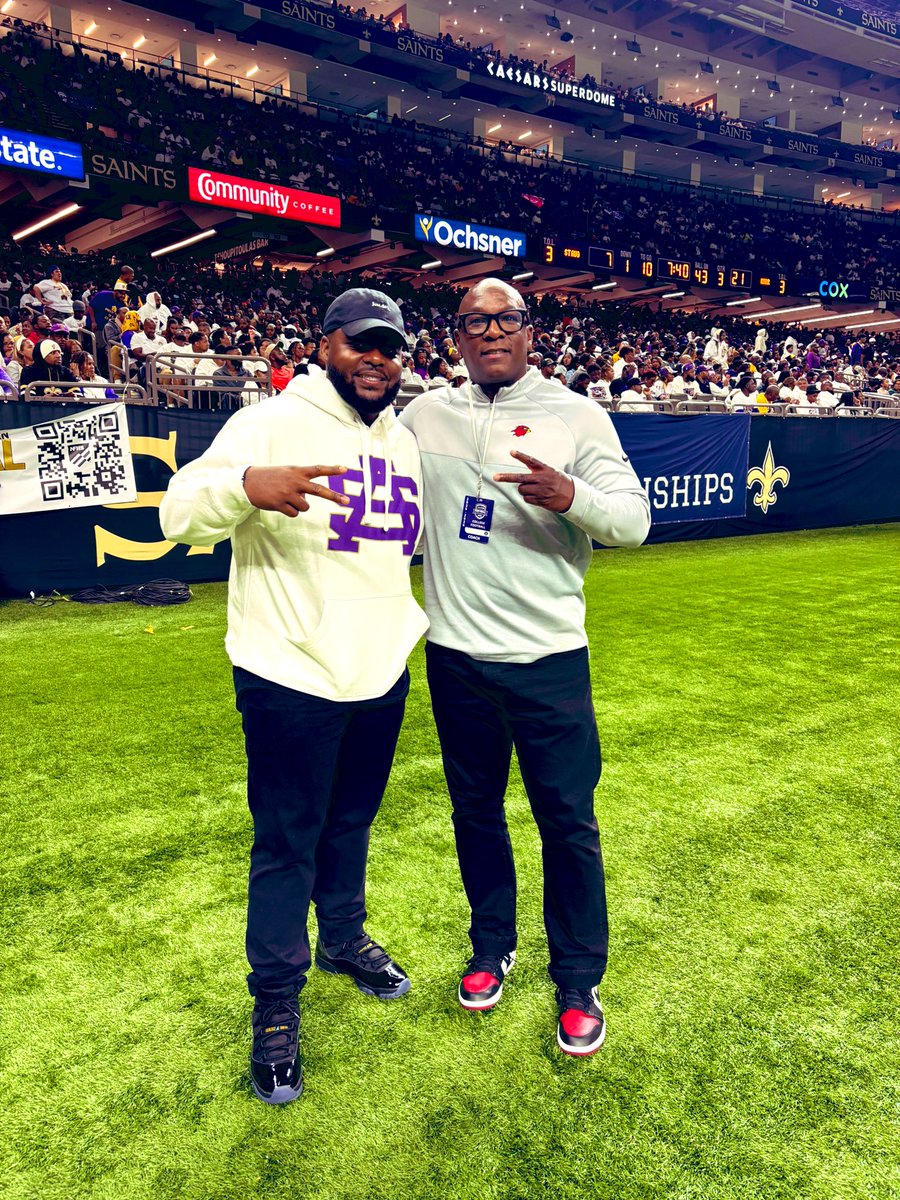 coachcordova's tweet photo. This Past Weekend was a Phenomenal Experience that brought back Marvelous Memories w/Former Players, Teammates and Friends. #RiseSons✊🏾 #HEATT🔥 https://t.co/fDDRJytujM