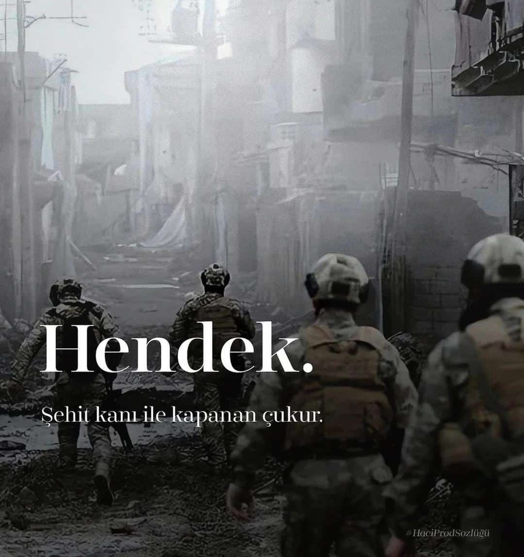 kaplan7654's tweet photo. Şehit kanı ile kapanan hendek. Unutanın kanı kurusun. https://t.co/2cEaLmlLa2