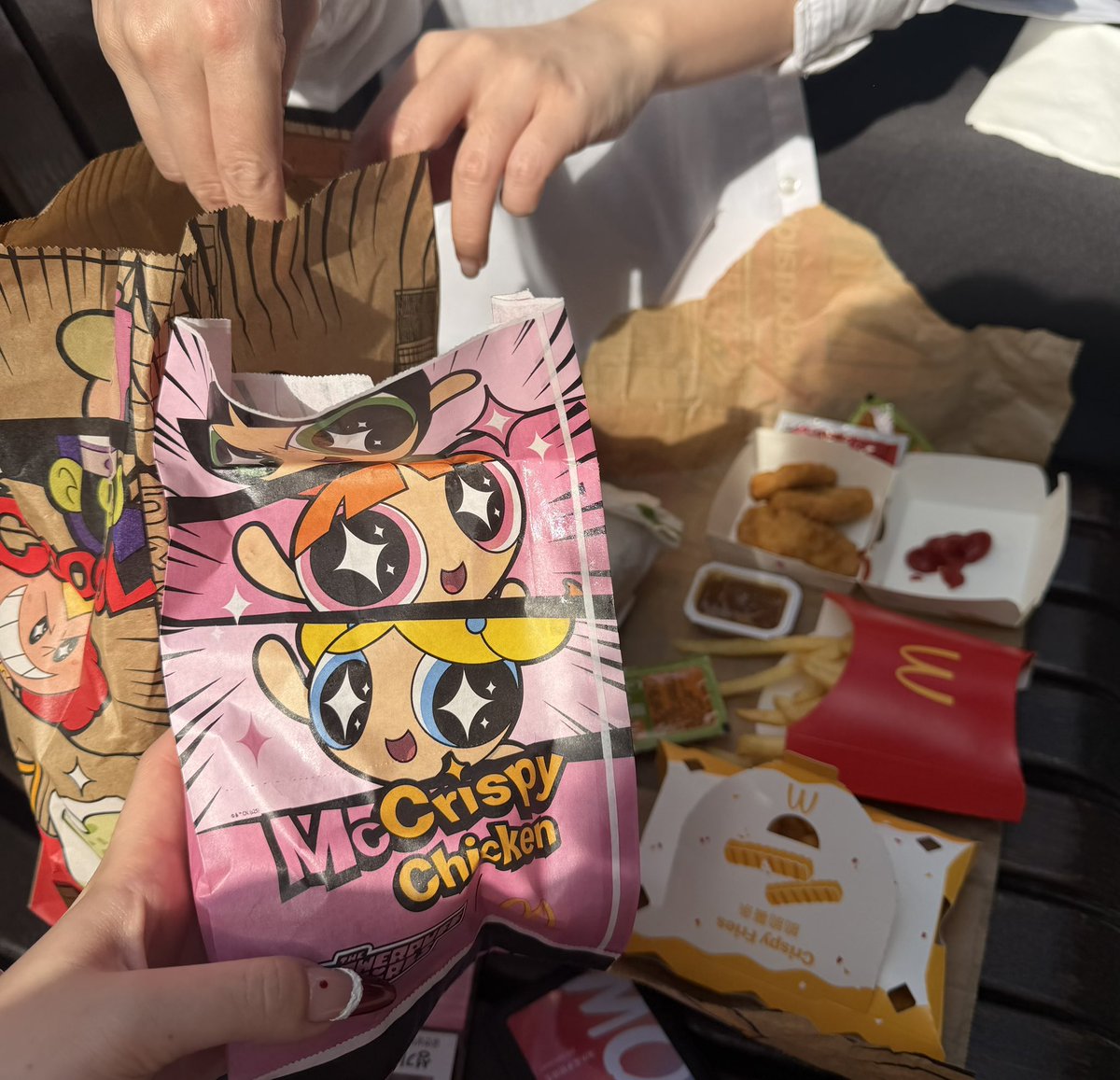 爆浆奶油荔枝 tweet media