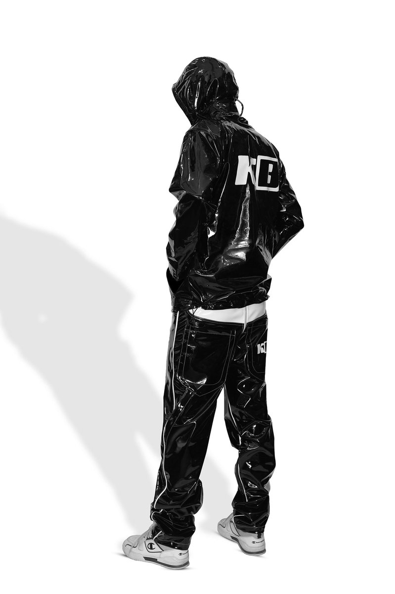 KB Play Hood and play men jenas 🔥
Where comfort meets street style.
Premium fabric, perfect fit, and made for everyday wear.

🛒 Shop now: karambro.com

#KBPlayHood #KBPlay #StreetwearFashion #UrbanStyle #PremiumHoodie #WinterStyle #DailyWear #UnisexFashion