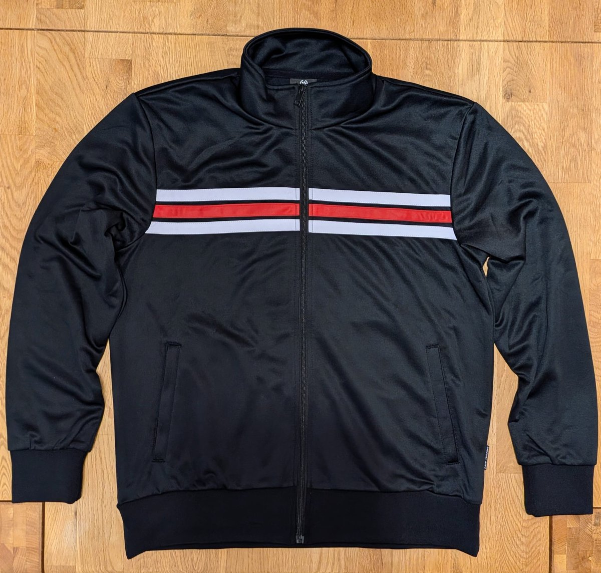 Section_82's tweet image. Bristol Clothing Limited Edition Tracksuit Top  (with Choice Of Logo)

Available now (delivery in time for Christmas) whilst stocks last from 👇🏻🟥⬜

section82.co.uk