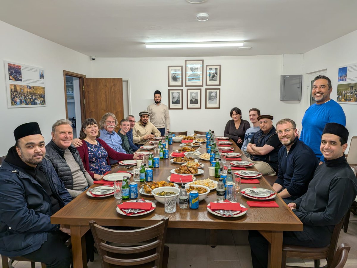 Mubarak Mosque tweet media