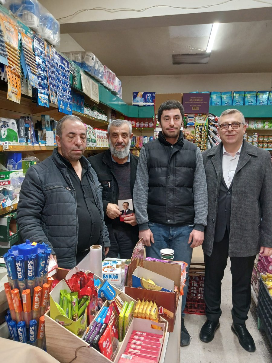 📍 ÇELİKTEPE
Siftah Çalışması | Esnaf Ziyareti

Mahallemiz esnaflarını ziyaret ederek hayırlı işler dileyip, siftahımızı bıraktık. 🤝

#Siftah #Esnaf #Çeliktepe #SaadetPartisi