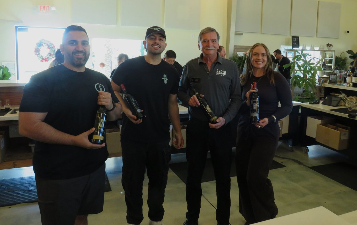 living_beer's tweet photo. @AkashWinery &amp; #beer a great #wine experience in @cityoftemecula @Temecula https://t.co/bTFKaz3IOX