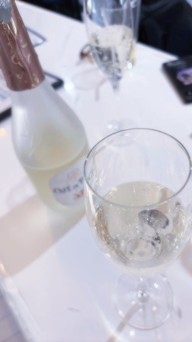 オルレア-Orlaya-のツイート