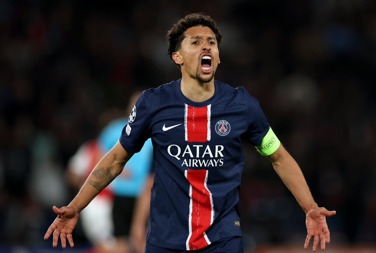fla_infos's tweet photo. ⚠️ Além da ausência do lateral Hakimi, o zagueiro Marquinhos e o atacante Dembélé não estão em 100% de suas condições físicas. 

🗞️ Sportv
📸 PSG https://t.co/ffg2FArvfr