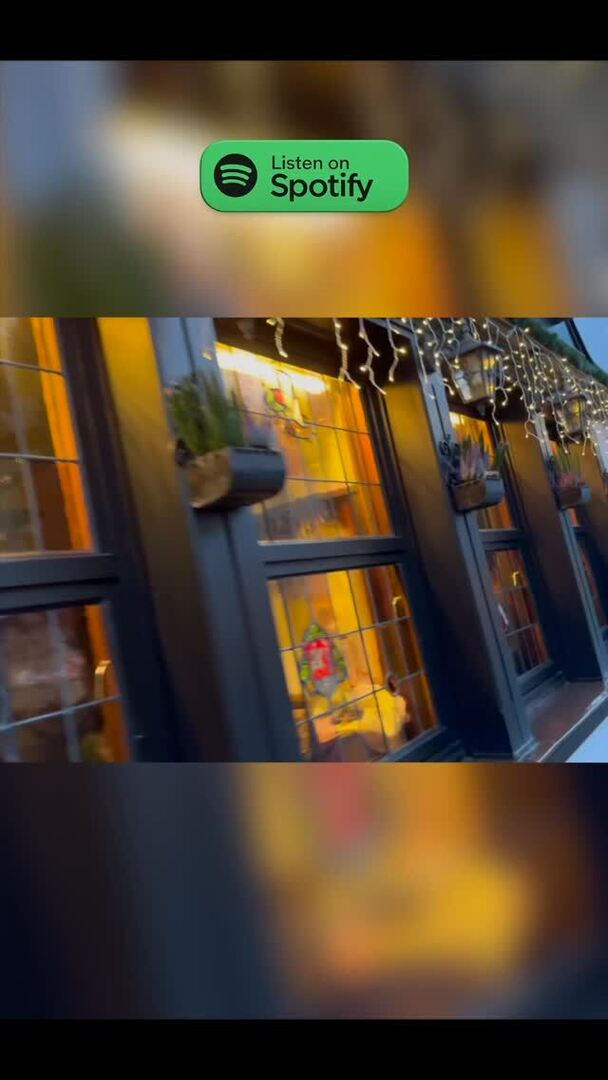 NickLexington's tweet photo. 🎄 9 days until Christmas ❄️ Feeling the winter magic of my song “Snowy Night” already? Where would you love to walk through the snow tonight? 
#SnowyNight #NickLexington #ChristmasCountdown #ChristmasVibes #WinterMagic #IndieMusic #HolidayFeeling #Singe… https://t.co/o1AUehEhN4 https://t.co/4N8W7vHz6a