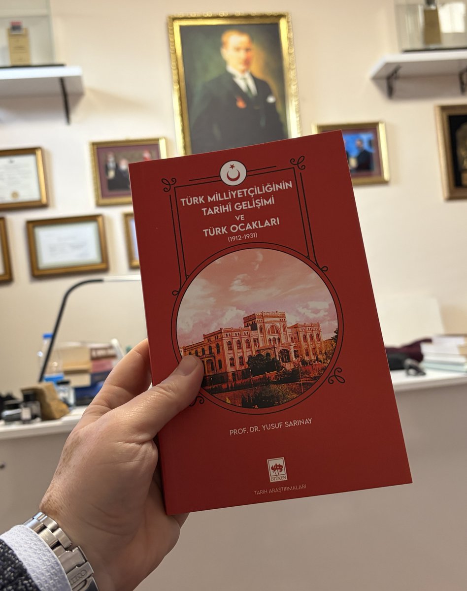 Prof.Dr. Yusuf Sarınay hocamızdan <a href="/ysarinay/">Yusuf Sarınay</a> kütüphanelerimizde olması gereken çok değerli bir inceleme. Ellerinize sağlık sayın hocam.
