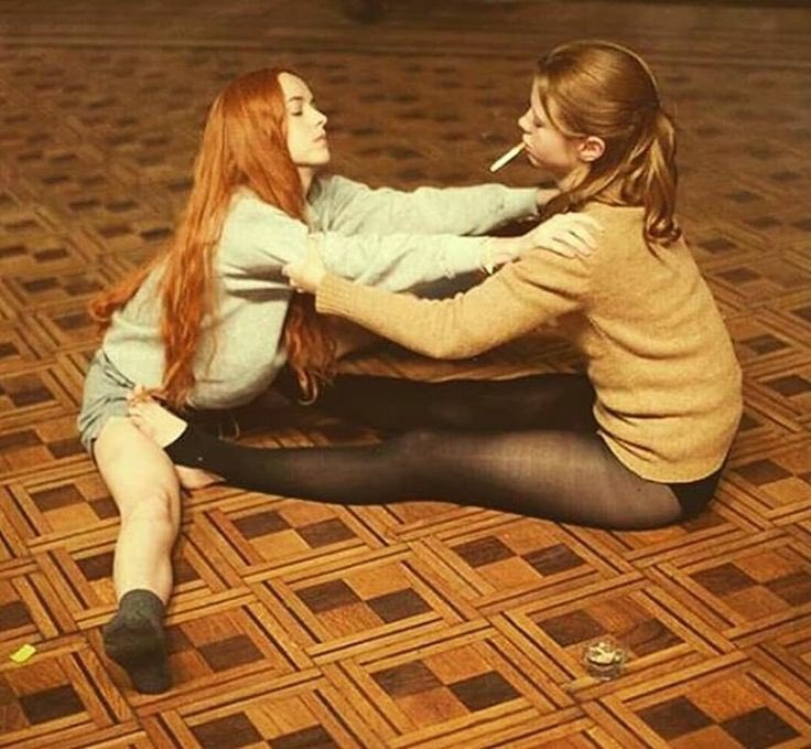 mia goth and dakota johnson on the set of ‘suspiria’, 2018