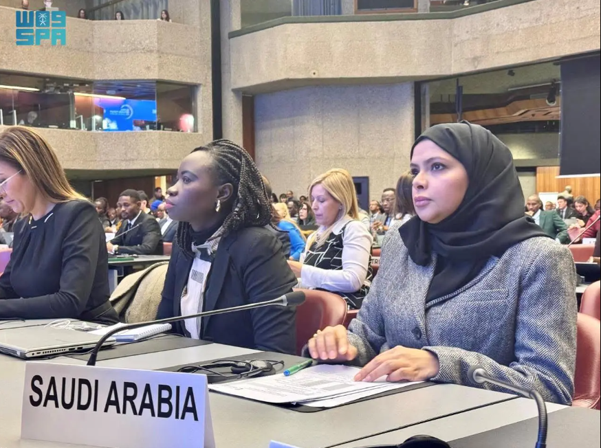 صور .. مركز الملك سلمان للإغاثة يشارك في الاجتماع الثاني للمسؤولين لمراجعة التقدم في المنتدى العالمي للاجئين في #جنيف 