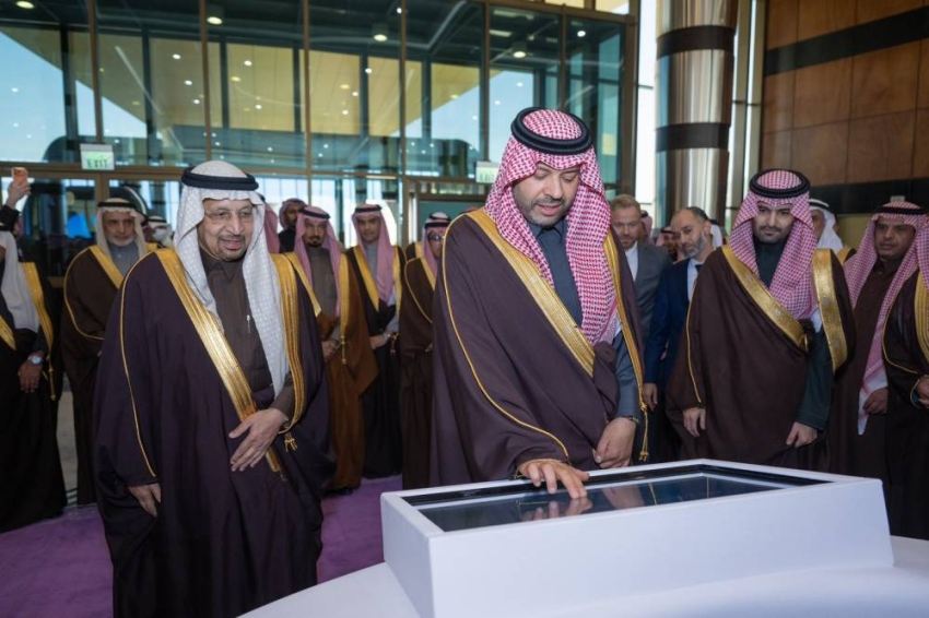 الأمير فيصل بن خالد بن سلطان يدشّن منتدى الحدود الشمالية للاستثمار 2025. طُرحت خلال المنتدى 240 فرصة استثمارية بقيمة تقدّر بنحو 40 مليار ريال #الحدود_الشمالية 