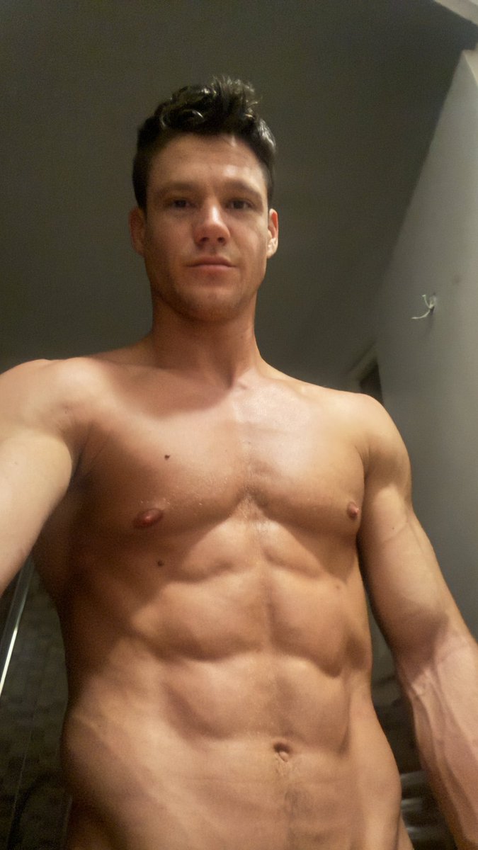 Master Luke tweet media