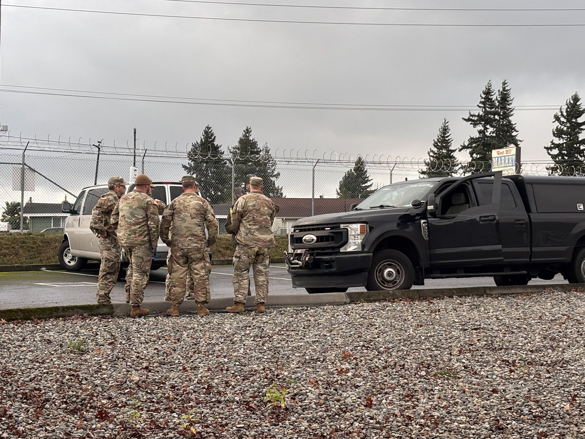 WA National Guard tweet media