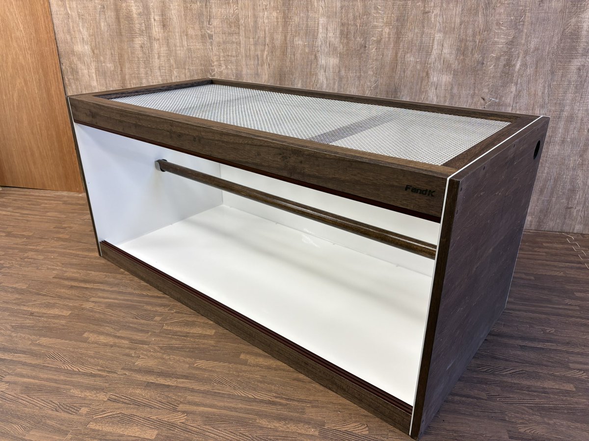 おはようございます！ 納品ケージヘビ用🐍 幅1100奥行520高さ500