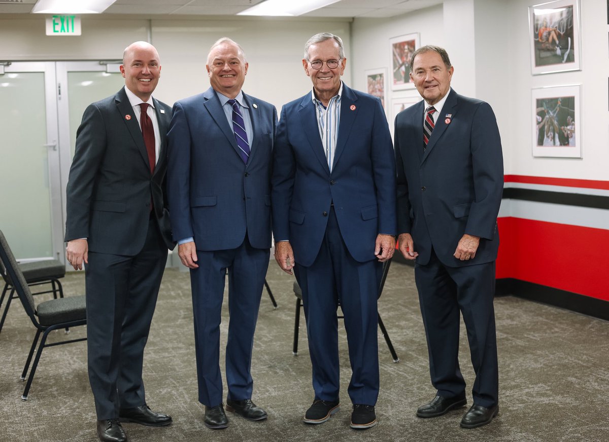 Michael Mower tweet media