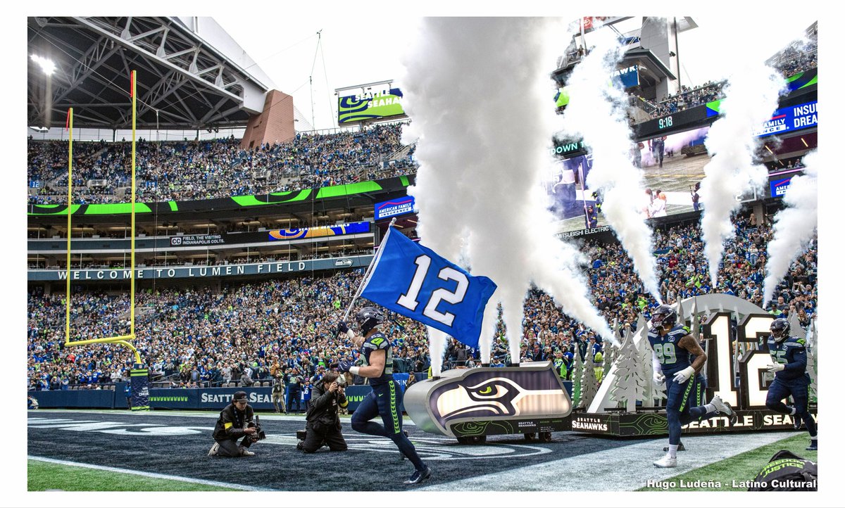 latinocultural's tweet photo. Lumen Field La Casa de los Seattle Seahawks. #LumenField #12s #GoHawks #WeAre12 #LSeahawkers https://t.co/AGU8U4yJEC