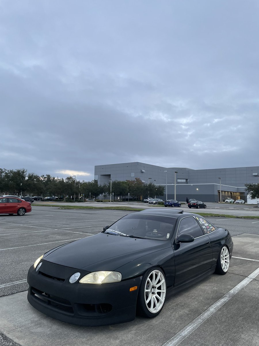 coco loco tweet media