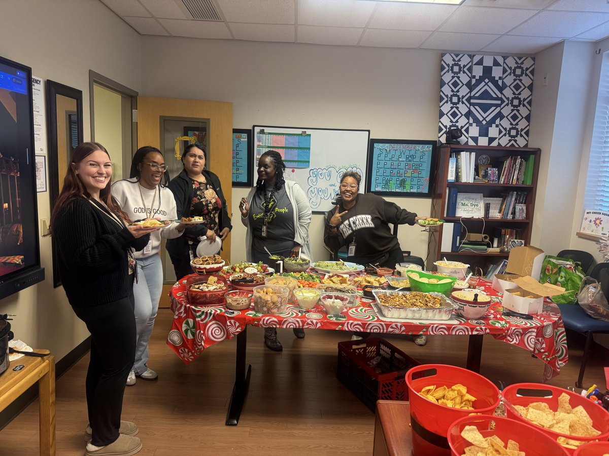 Mechelle tweet media