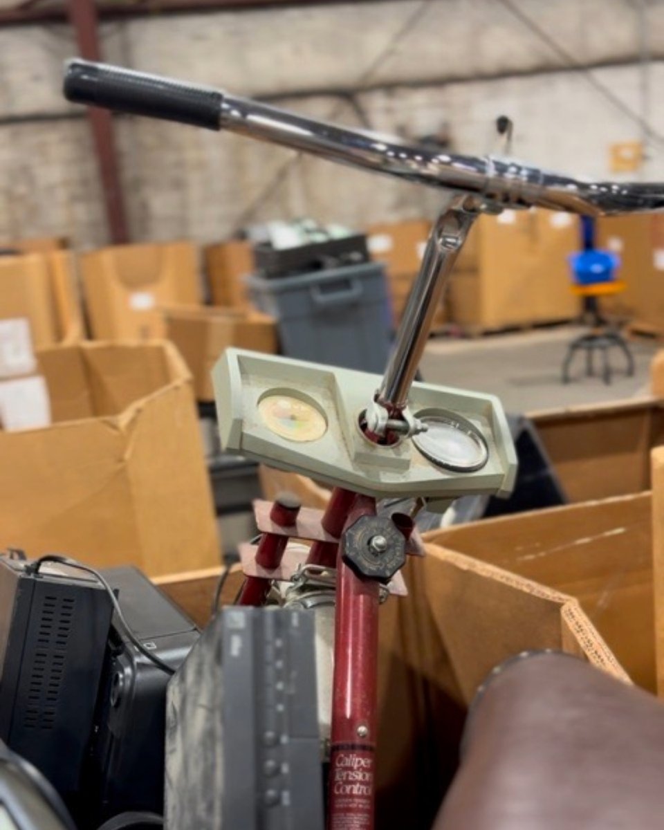 MamothITAD's tweet photo. If it plugs in, we recycle it! 🔌 ♻️ 
Check out our full list of accepted items: 
https://t.co/kSJfsZxx2P

Drop off your used tech Mon - Fri from 8 AM to 4 PM, no appointment needed!

#UsedTech #RecycleTech #Recycling #SustainableTech https://t.co/cNrpuaxWlG