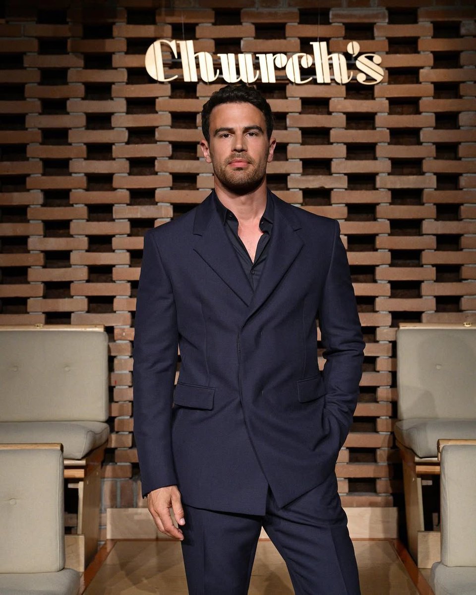 LeftKidney4Theo's tweet image. Happy birthday 41st Theo! 2025 was a great year! From the release of The Monkey, the Dolce &amp;amp; Gabbana ad, becoming Church’s Footwear Brand Ambassador, and opening the restaurant, Lupa! 2026 will also be an exciting year with the release of Fuze and Season 2 of The Gentlemen!