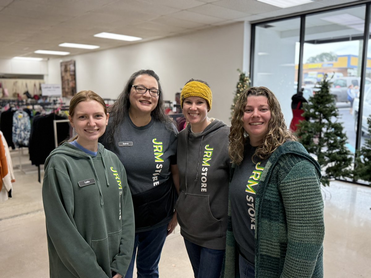 🎉✂️ Ribbon Cutting!

On Dec. 4, we celebrated JRM Store joining the Greenwood business community. Thanks to everyone who came out in support!

Be sure to stop by and check out their new location — and welcome to the Chamber, JRM Store! 💚