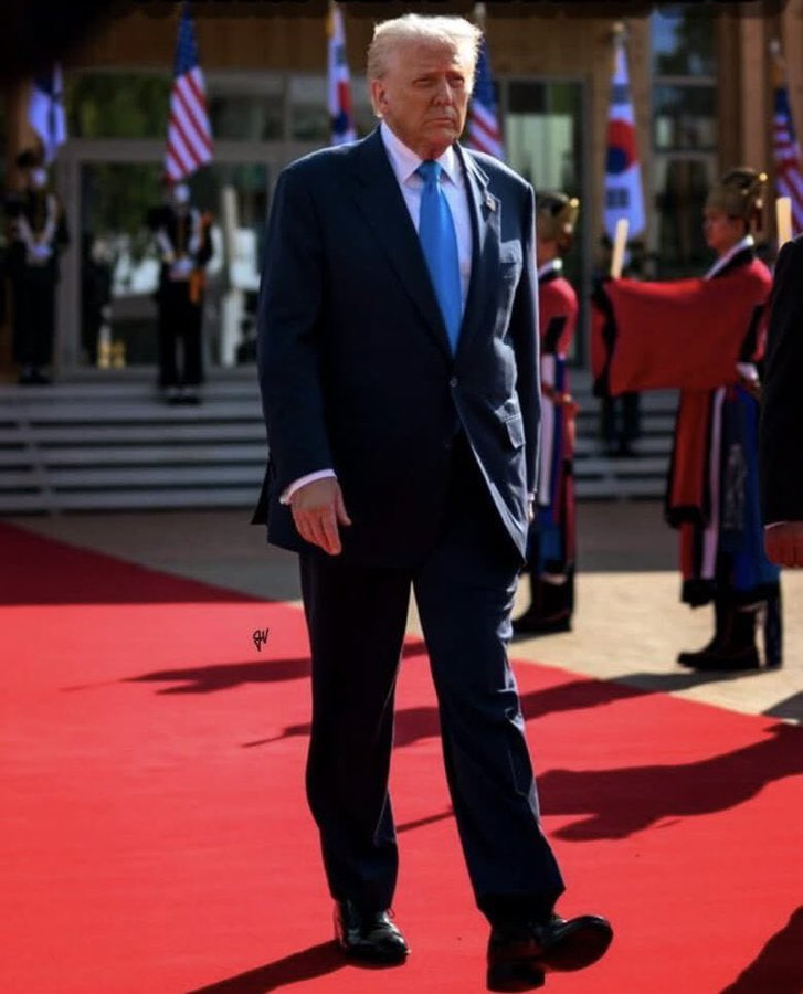 Stand Up For Trump tweet media