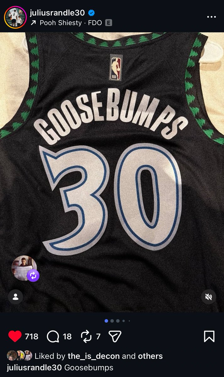 Crunch Wears No Pants - A Wolves Pod tweet media