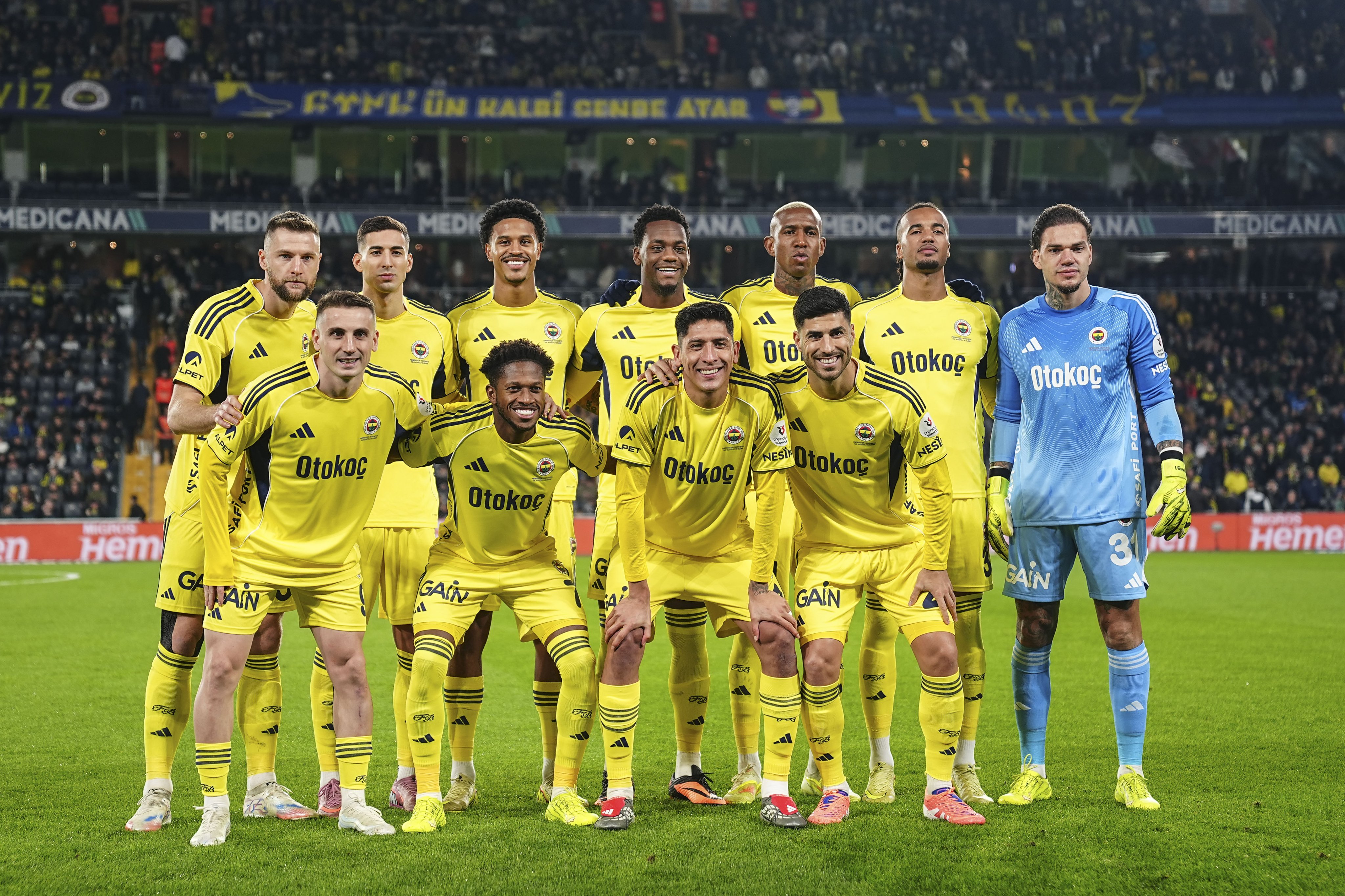 Fenerbahçe'de Domenico Tedesco'dan takıma uyarı: "İki yarıyı da aynı şekilde oynamalıyız"