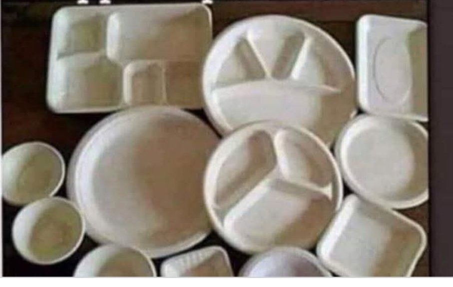 هذه صحون مقلوبة
أعد النظر إلى زاوية الصورة اليمنى من أسفل
أول ماتكتشف صحن غير مقلوب 
ستجد أن كل الصحون غير مقلوبة !!