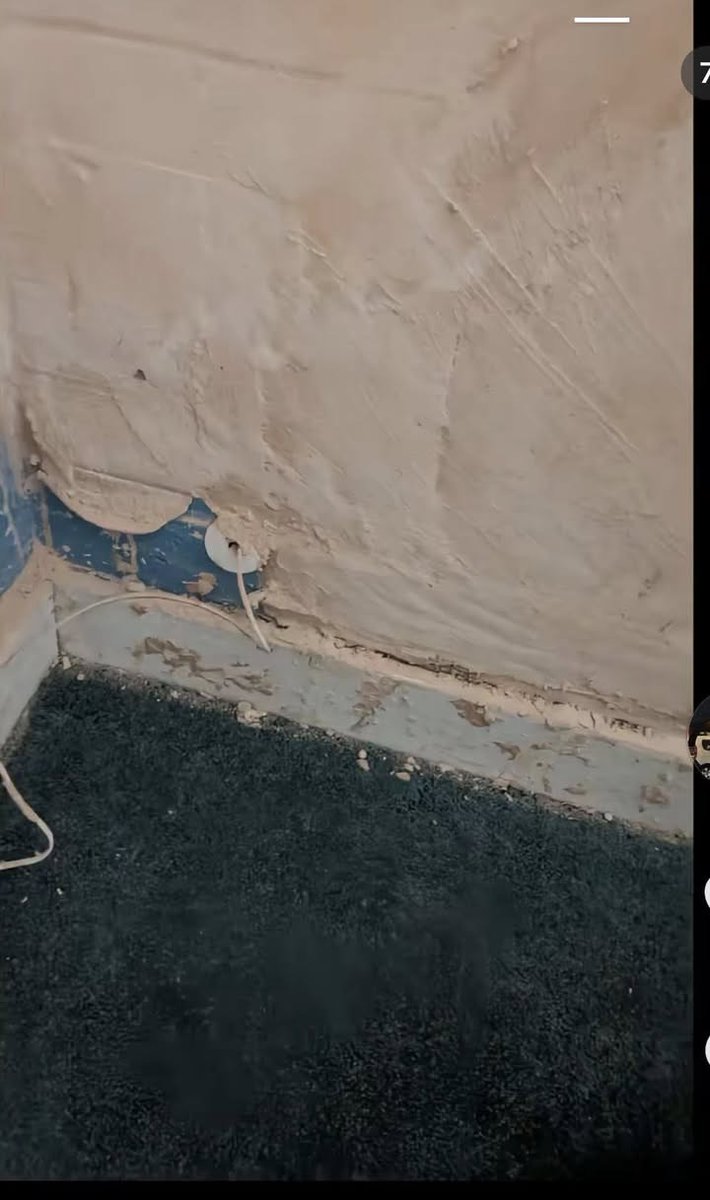 DecoratorsU's tweet image. This customer had the walls replastered to ‘save the decorators time’.

#plaster #decorator #timesaver