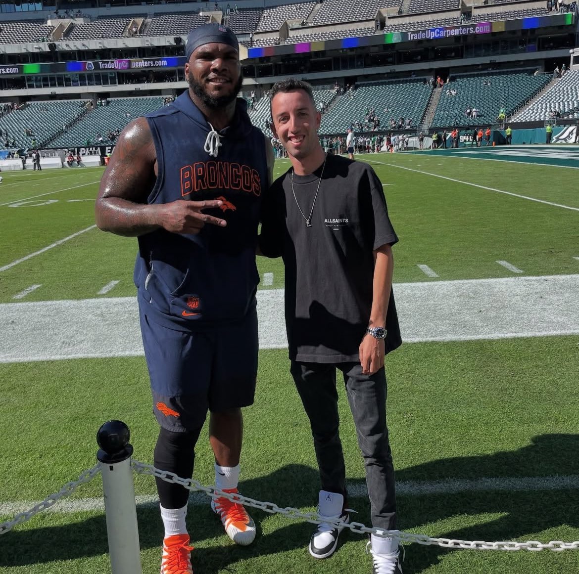 jason_tenner's tweet photo. #ProBowlVote Get the fam into the #probowl @J_FranklinMyers deserves it all! Film don’t lie. https://t.co/oXOnWkj00v