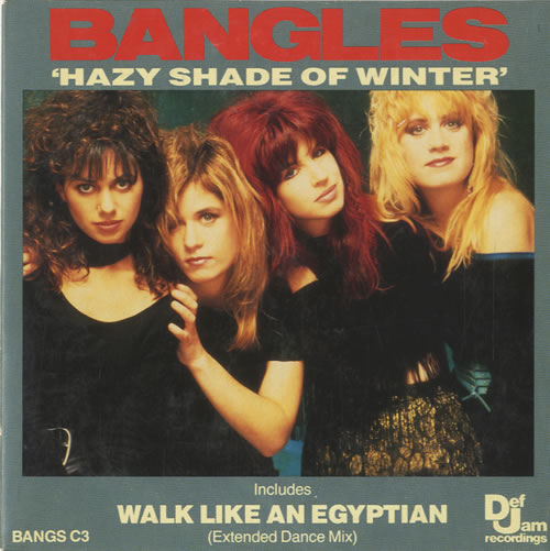 louiskasatkin's tweet photo. 28 February 1988 - The Bangles version of Simon&Garfunkel's "Hazy Shade of Winter"is ascending the Top 40 & at Lawkholme Lane,the #RugbyLeague Slough of Despond,things are descending as watched over by #TheManInTheStand #LeedsOtherPaper @Cougarmania @OfficialHavenRl https://t.co/ZabVcpCf0q