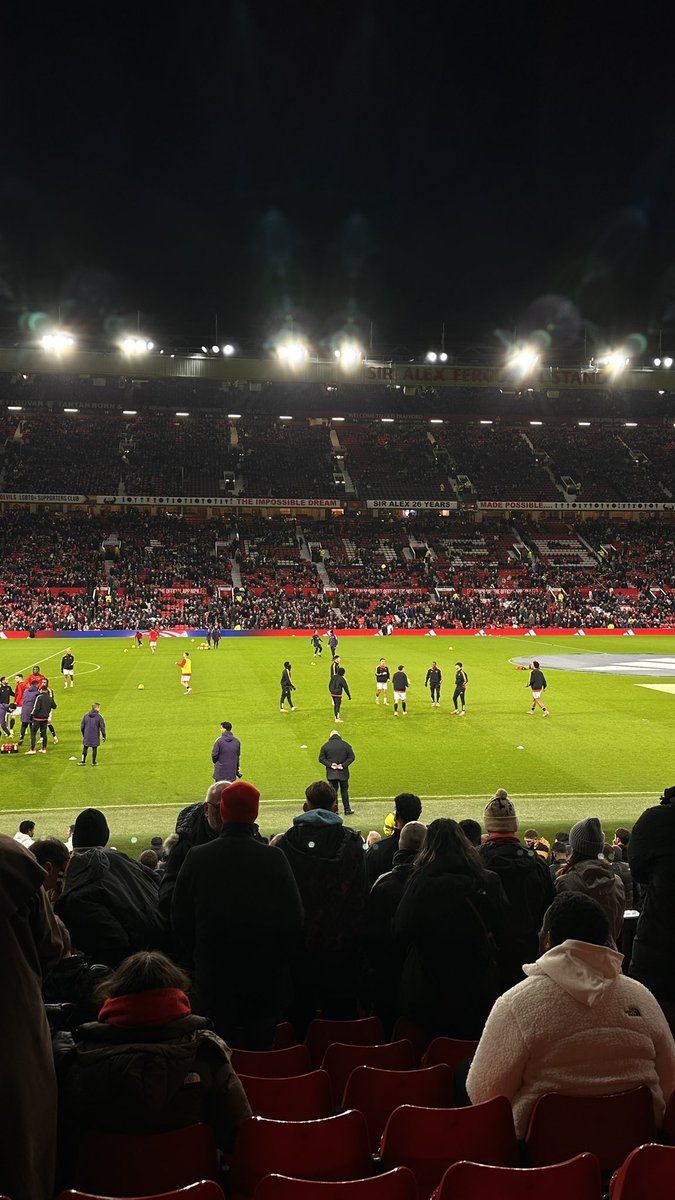 Mu677's tweet image. هنا مانشستر 
هنا مسرح الاحلاااااااام