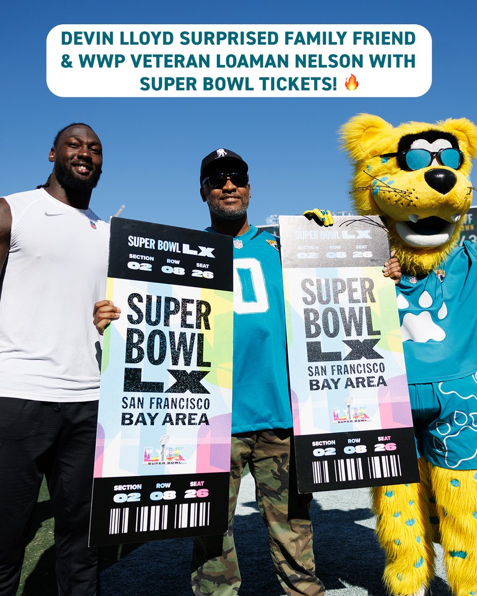 Bonded by service, Nelly served with @DevinLloyd_'s father in the Navy and their relationship grew during WWP's Project Odyssey this offseason. On behalf of @wwp, the @NFL's Salute to Service initiative, & the Jaguars, Nelly received a priceless gift ahead of kickoff yesterday! 🫶