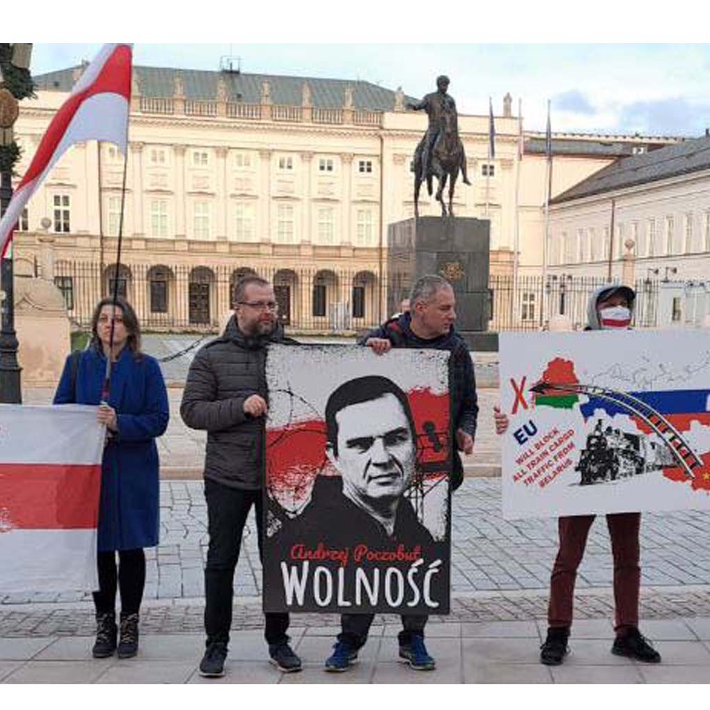 AllianceBelarus's tweet photo. Anatol Kotau was key in launching the release process for Belarusian #PoliticalPrisoners.
His diplomatic work made many decisions and actions possible.
4 months of silence
Help find & free him before it’s too late
#HelpFindKotau #FreeKotau #SaveHisLife
https://t.co/aWV31DaAuL https://t.co/WKtTHmKb6a