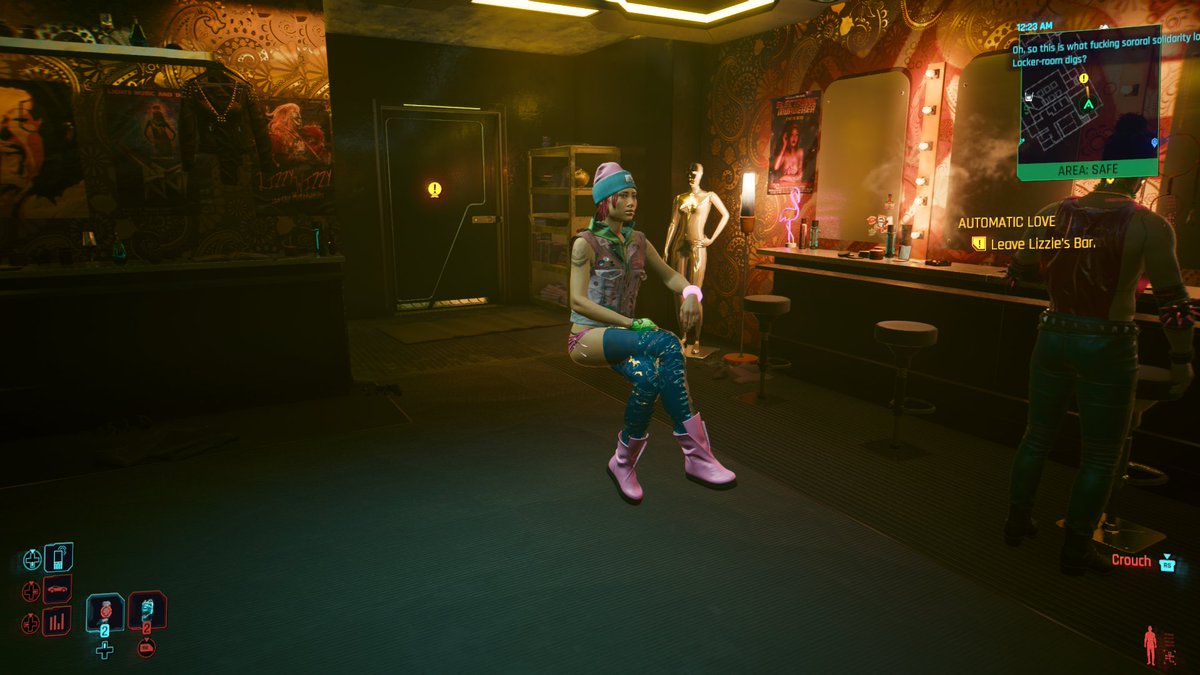 GeekRema's tweet image. I HAVE FOUND THE INVISIBLE CHAIR!!!