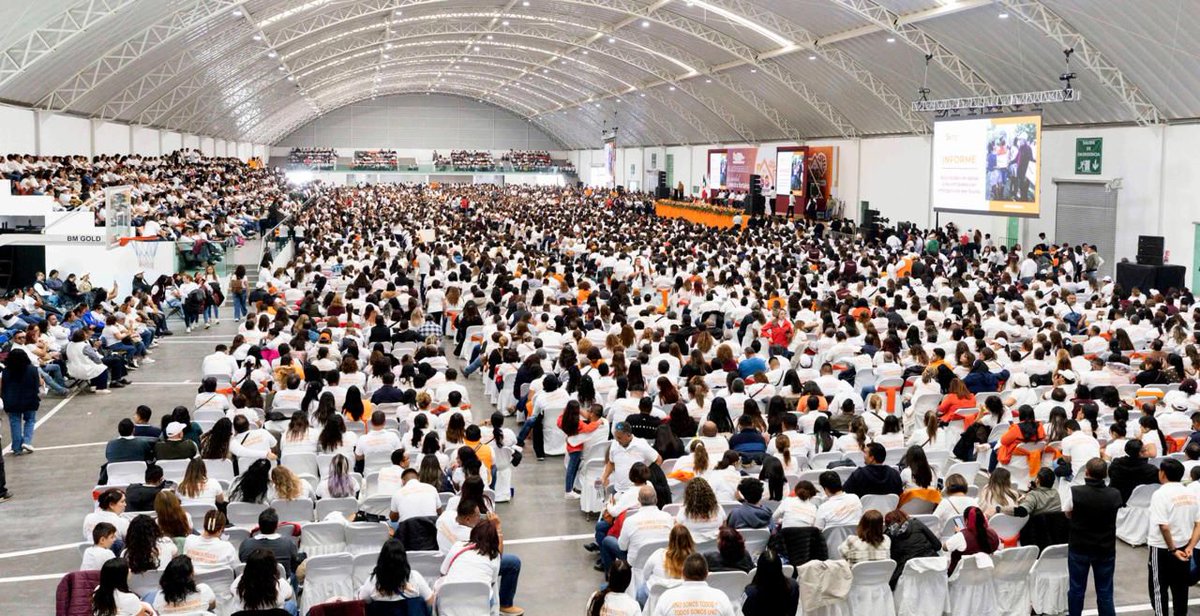 📢 El 2025 fue un buen año para los trabajadores de la educación y la escuela pública, afirmó, ante más de 7 mil docentes de la <a href="/Seccion36Ofic/">Sección 36 Valle de México</a>, el Srio. Gral. #SNTE, Mtro. Alfonso Cepeda Salas, al destacar incremento salarial, basificación y nuevas unidades médicas del <a href="/ISSSTE_mx/">ISSSTE</a>