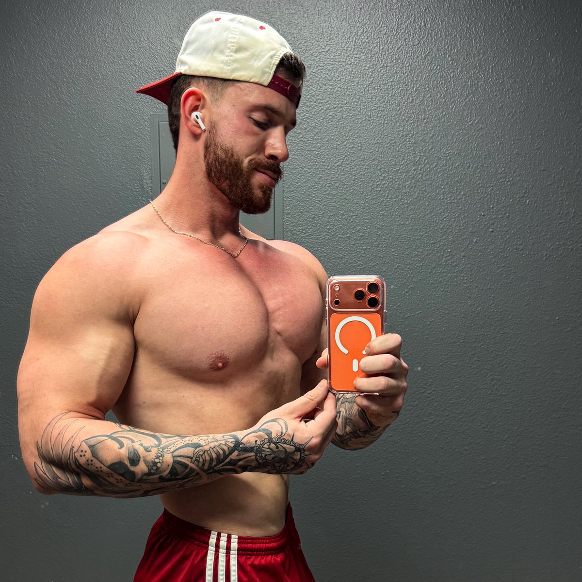 ColtFitness tweet media