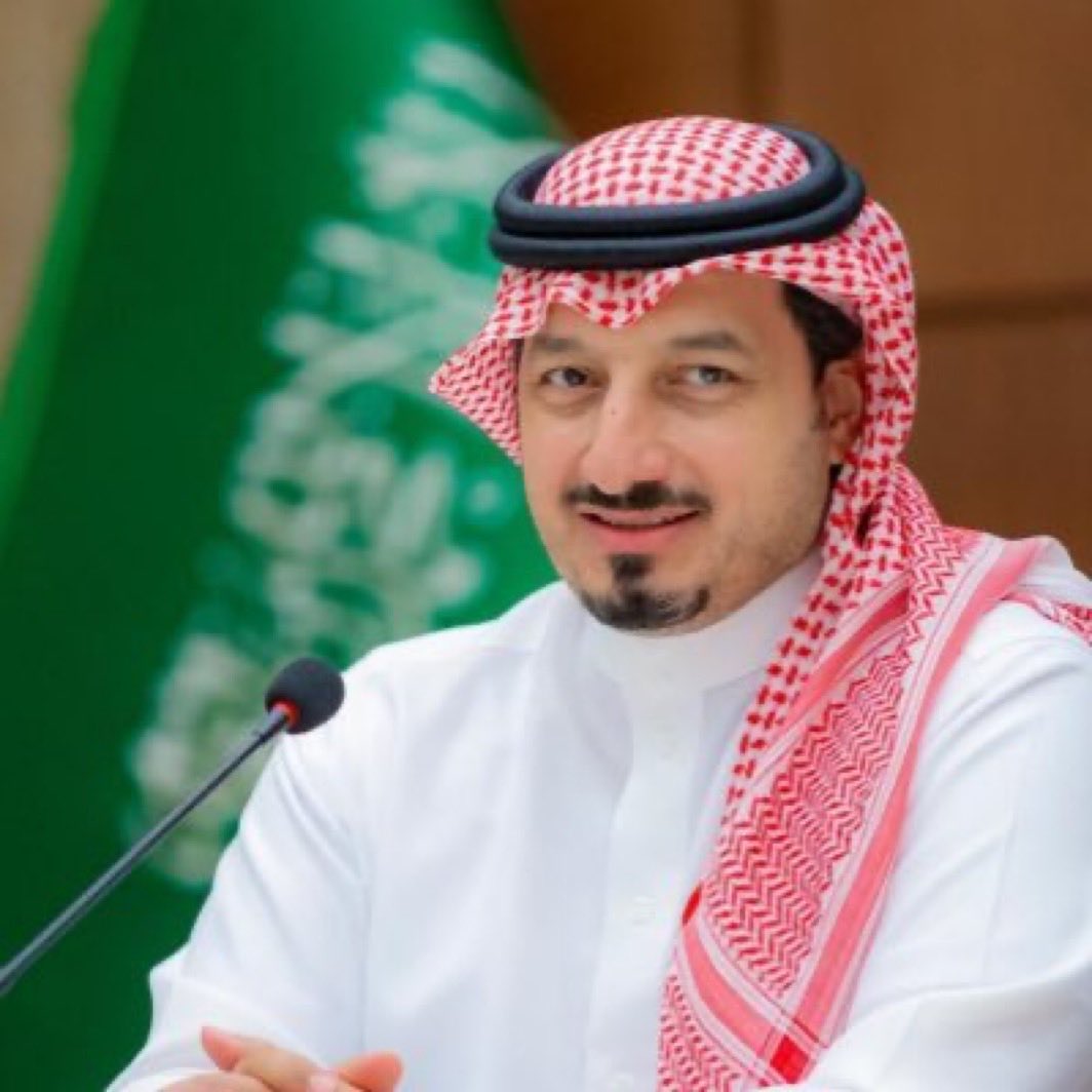 ojzo_o's tweet photo. الللاعبين يلعبون بدون نفس اللاعب كانه مغصوب على اللعب .. المدرب وغيرنا وهيا هيا الوضع سوءء اداره مافيه ادارة صارمه الروح غايبه الاعلام وضع اللاعبين تحت ضغط مافيه رئيس يضع كل شي على حده جاء وقت الرحيل قبل كاس العالم 

 #السعوديه_الاردن https://t.co/jBsf8A927V