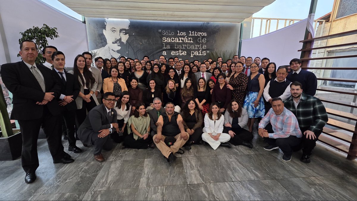 Hoy cerramos en sesión solemne el primer periodo de sesiones de la #NuevaCorte, con una convicción clara: la transformación institucional se construye con trabajo colectivo, rigor jurídico y compromiso público.

Esta imagen refleja meses de estudio, deliberación y responsabilidad